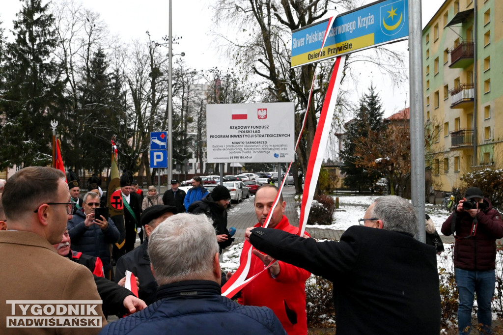 Nadanie imienia PCK skwerowi w Tarnobrzegu