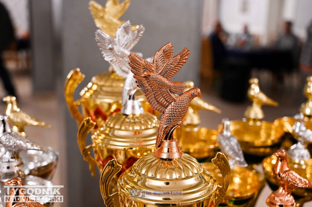 Hodowcy gołębi pocztowych z Tarnobrzega po sezonie