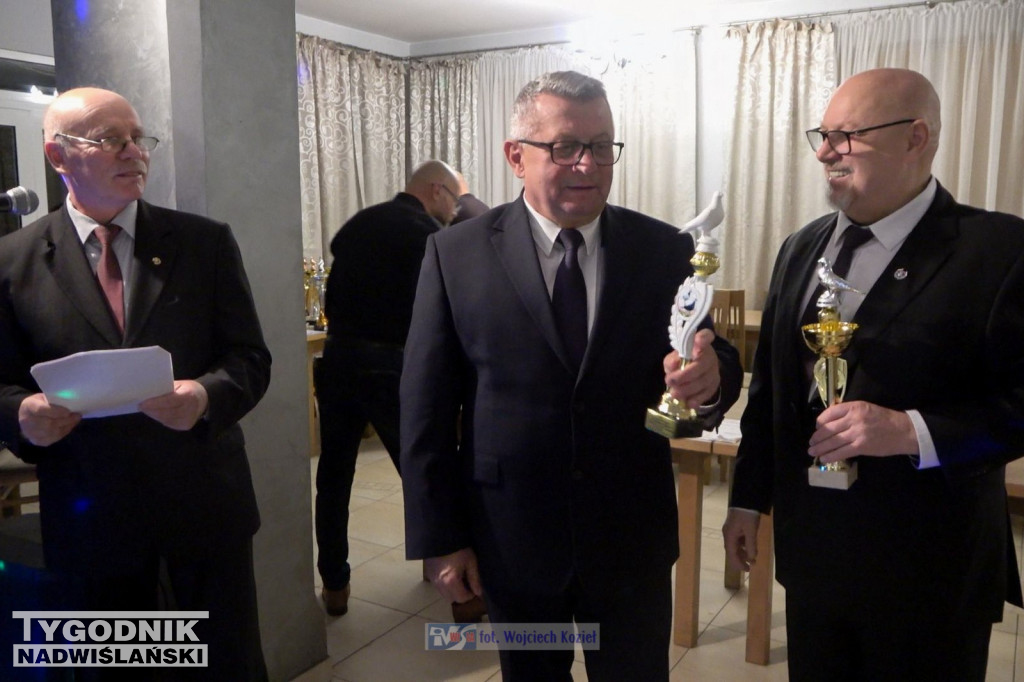 Hodowcy gołębi pocztowych z Tarnobrzega po sezonie