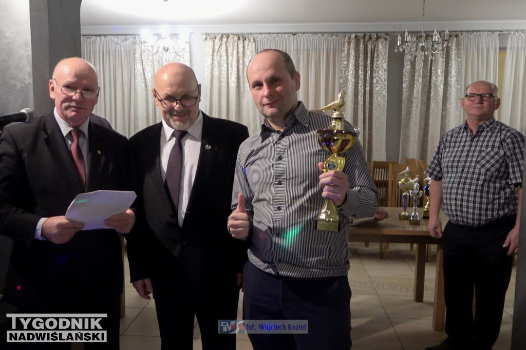 Hodowcy gołębi pocztowych z Tarnobrzega po sezonie