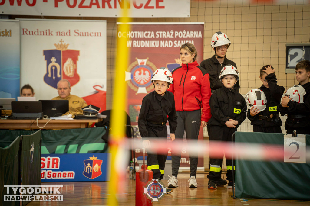 I Halowe Zawody MDP w Rudniku nad Sanem