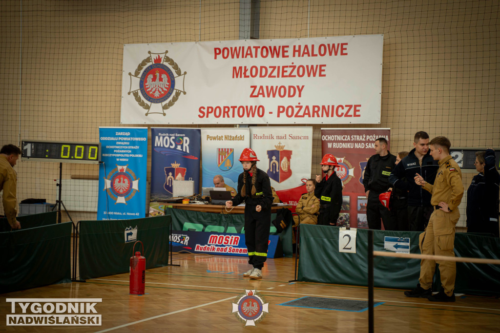 I Halowe Zawody MDP w Rudniku nad Sanem