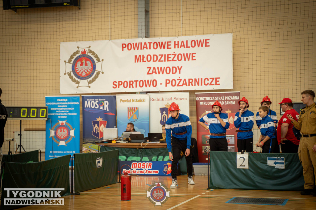 I Halowe Zawody MDP w Rudniku nad Sanem