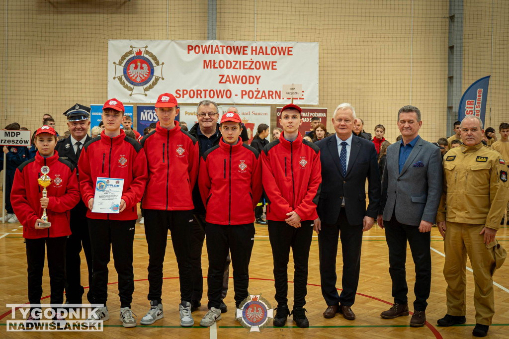 I Halowe Zawody MDP w Rudniku nad Sanem