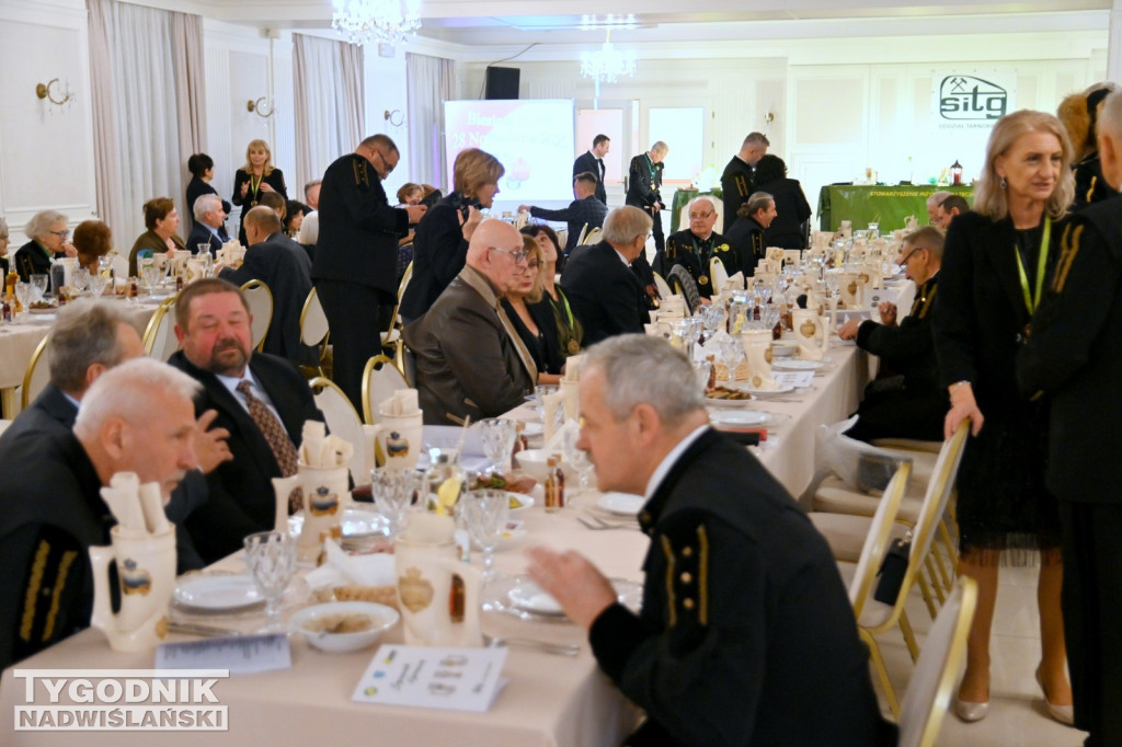 Piwna biesiada siarkowych górników w Tarnobrzegu