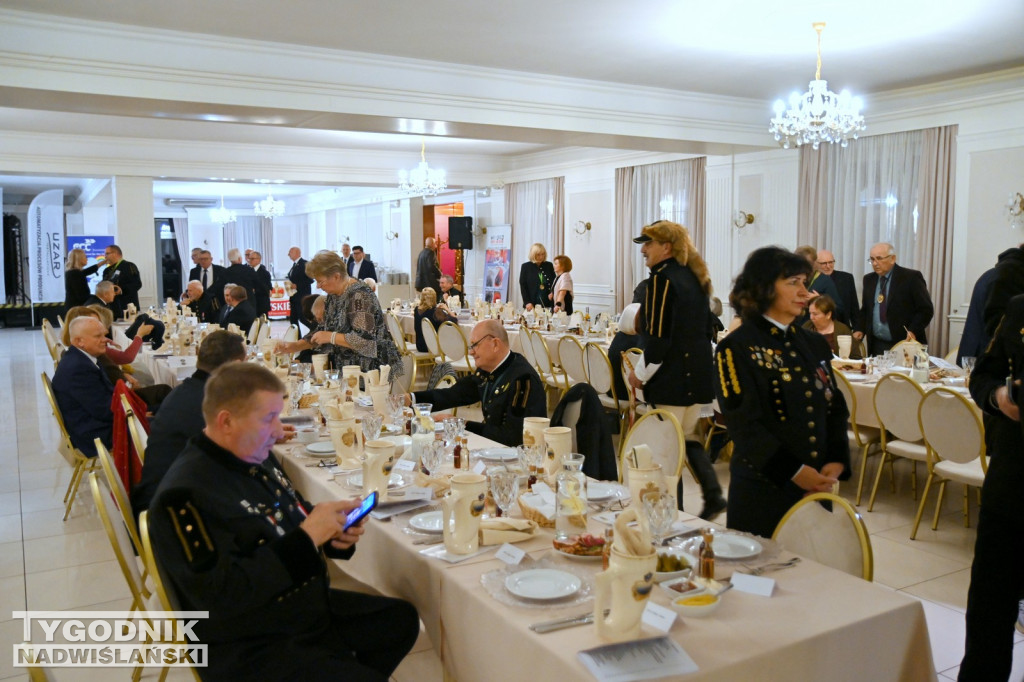 Piwna biesiada siarkowych górników w Tarnobrzegu