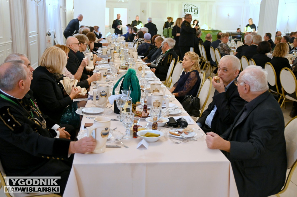 Piwna biesiada siarkowych górników w Tarnobrzegu