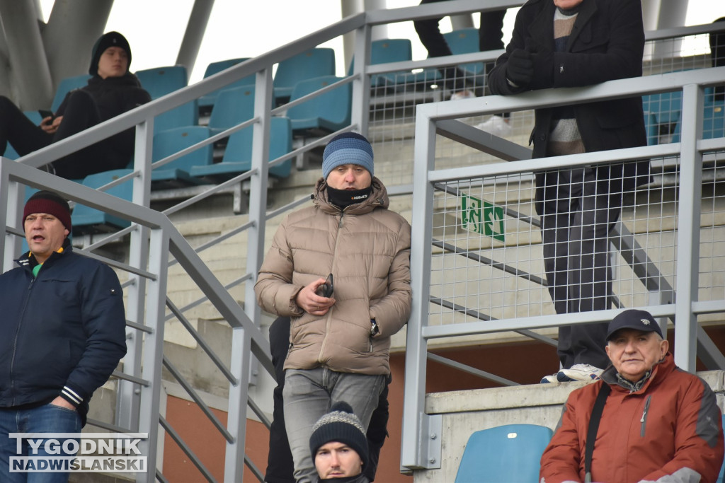 Zdjęcia z trybun z meczu Siarka - Świdniczanka