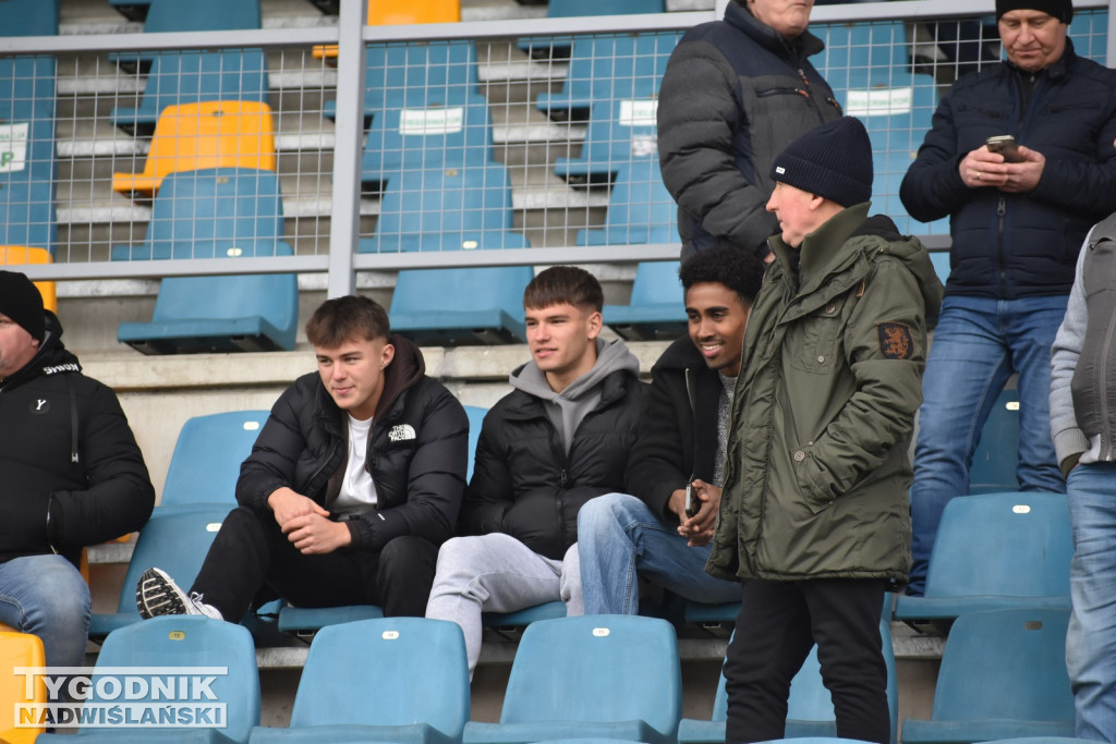 Zdjęcia z trybun z meczu Siarka - Świdniczanka