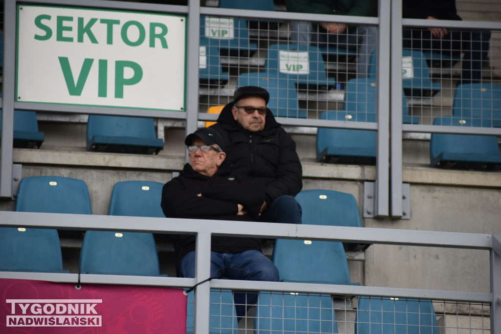 Zdjęcia z trybun z meczu Siarka - Świdniczanka
