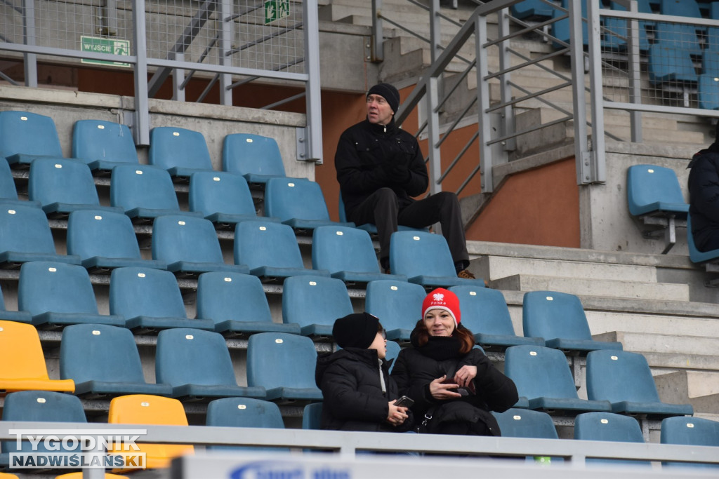 Zdjęcia z trybun z meczu Siarka - Świdniczanka