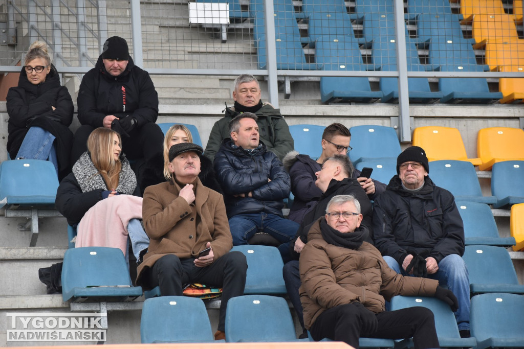 Zdjęcia z trybun z meczu Siarka - Świdniczanka