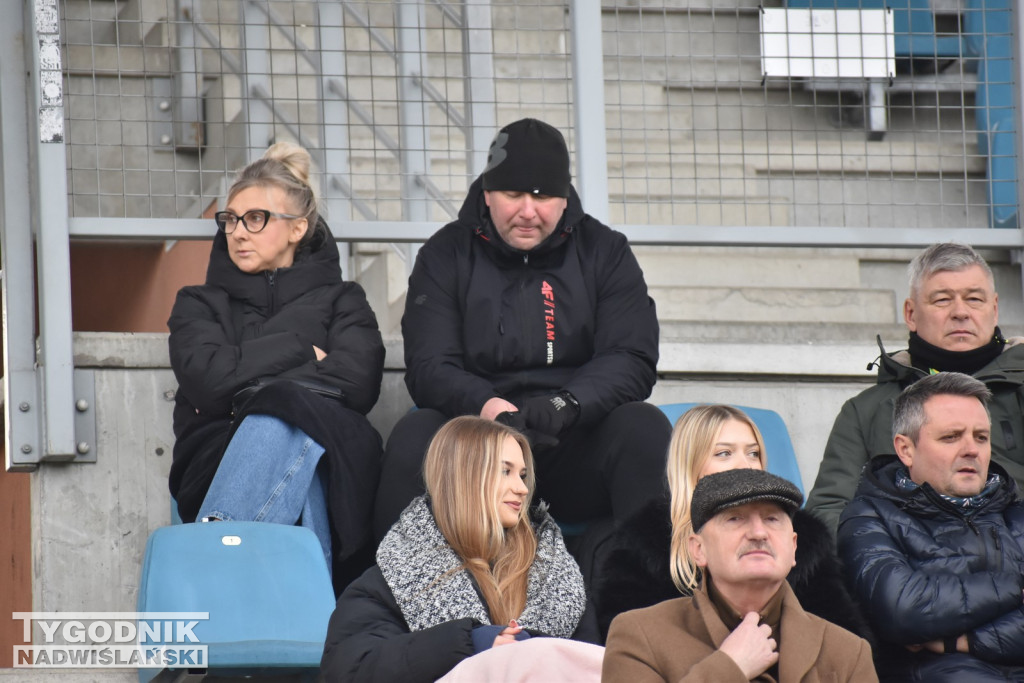 Zdjęcia z trybun z meczu Siarka - Świdniczanka