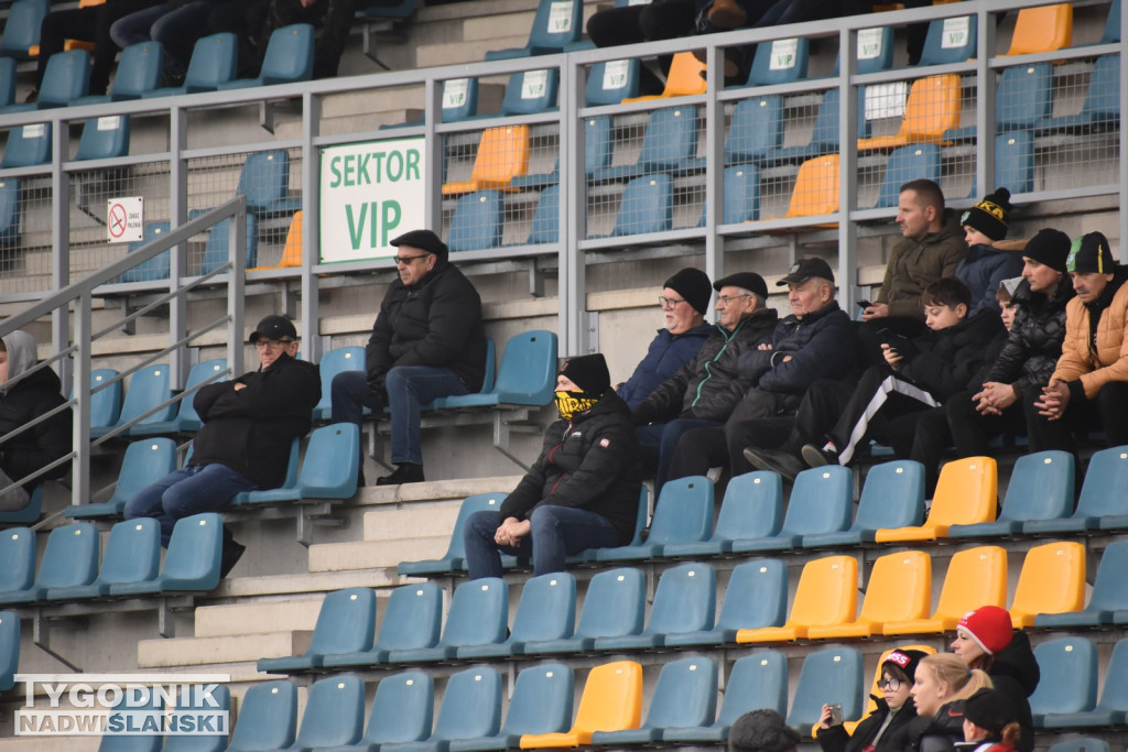 Zdjęcia z trybun z meczu Siarka - Świdniczanka