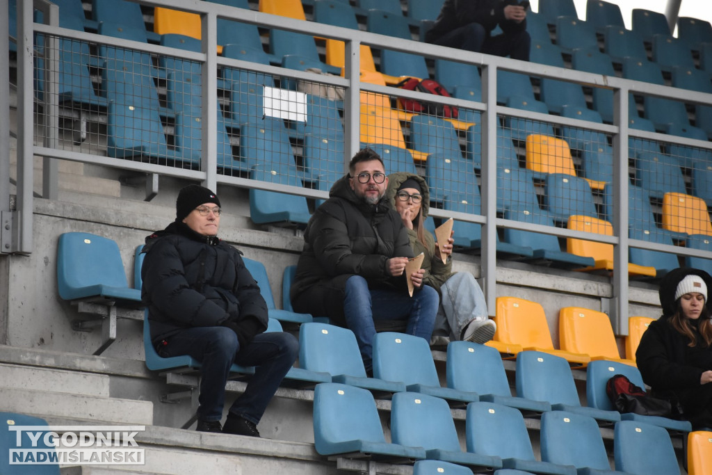 Zdjęcia z trybun z meczu Siarka - Świdniczanka