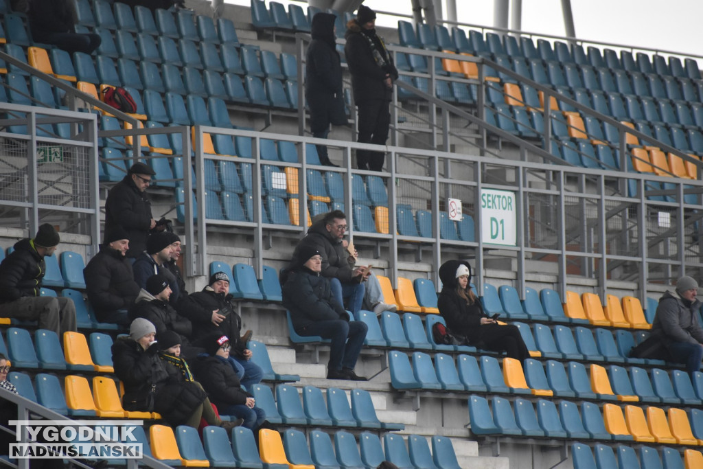 Zdjęcia z trybun z meczu Siarka - Świdniczanka