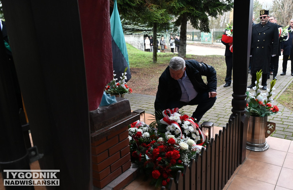 Uroczystość pod pomnikiem św. Barbary w Machowie
