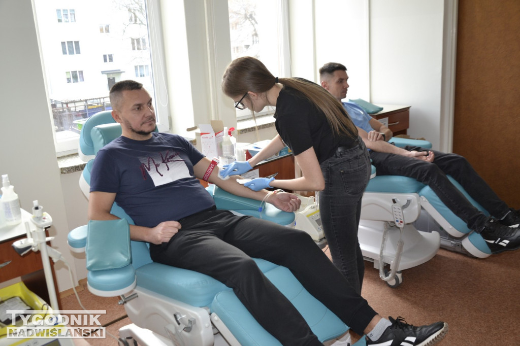 Mikołajkowa zbiórka krwi z WORD