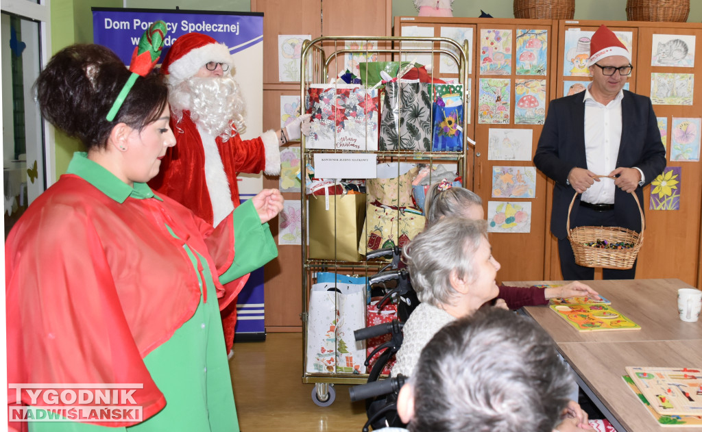 Mikołaj w DPS w Sandomierzu