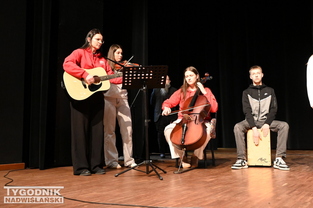 VI Gala Wolontariatu w Nowej Dębie