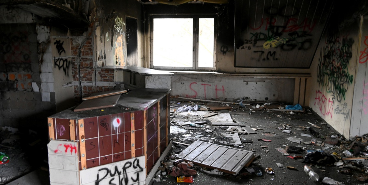 Zrujnowany Hotel Nadwiślański w Tarnobrzegu