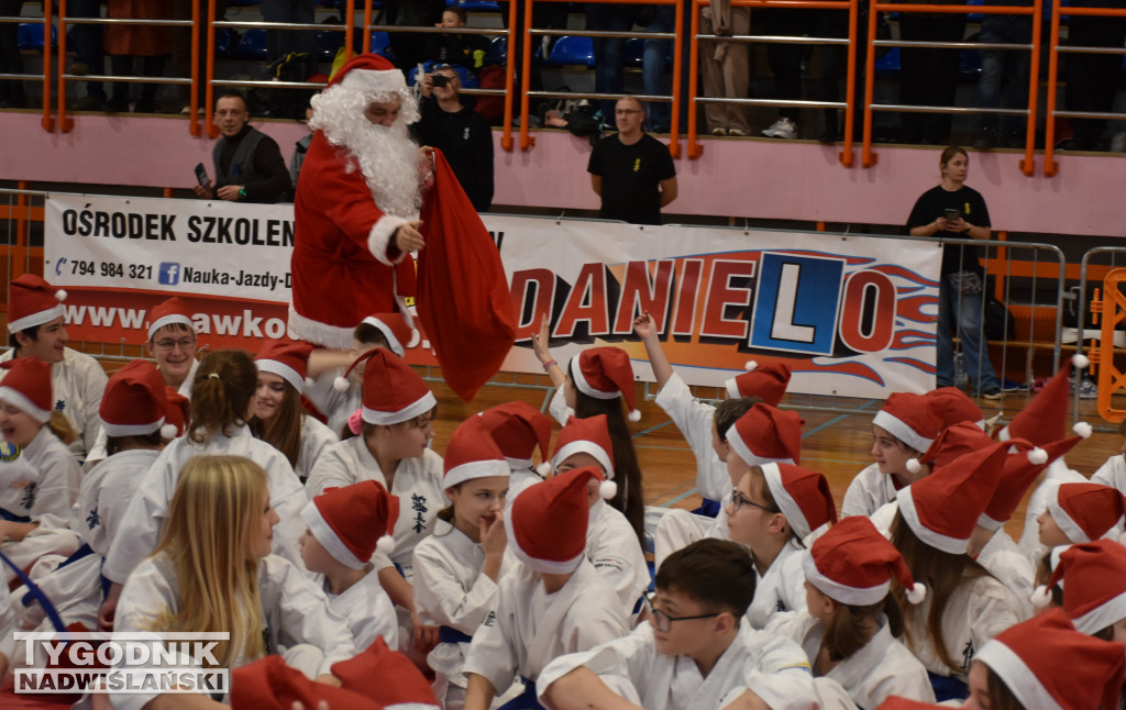 12. Ogólnopolski Mikołajkowy Turniej Karate WKB