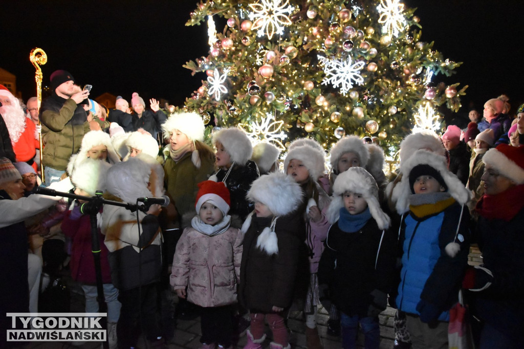 Rozświetlenie tarnobrzeskiej choinki 2025