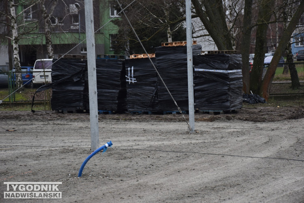 Budowa lodowiska w Tarnobrzegu