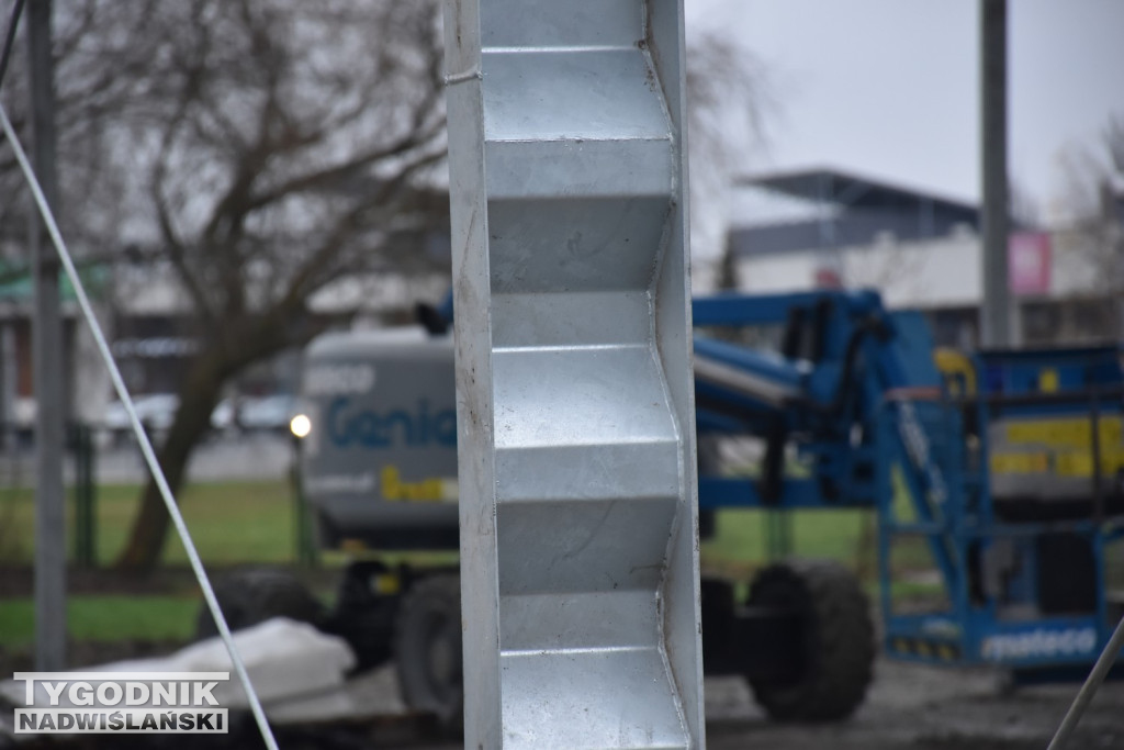 Budowa lodowiska w Tarnobrzegu