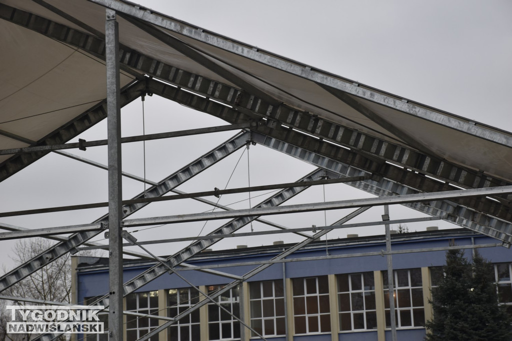Budowa lodowiska w Tarnobrzegu