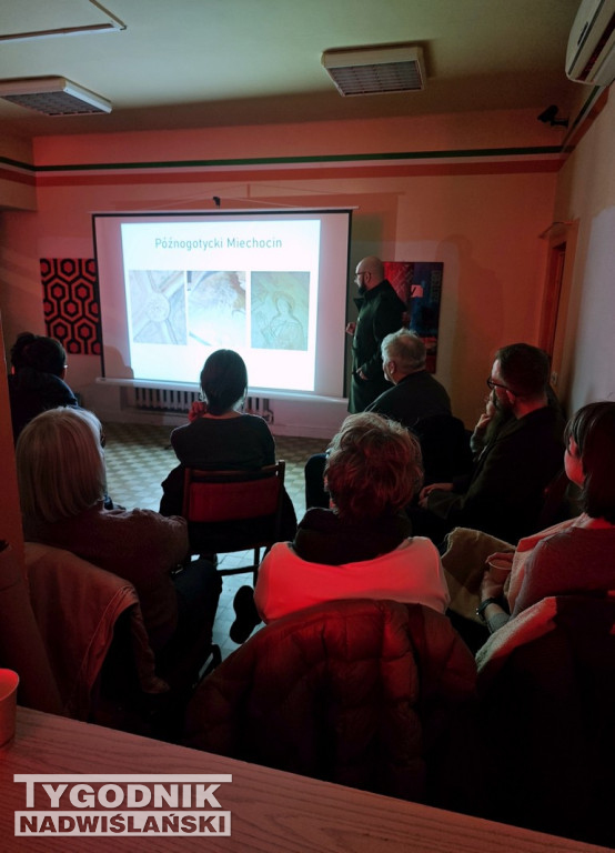 Witryna Sztuki w Tarnobrzegu ponownie otwarta