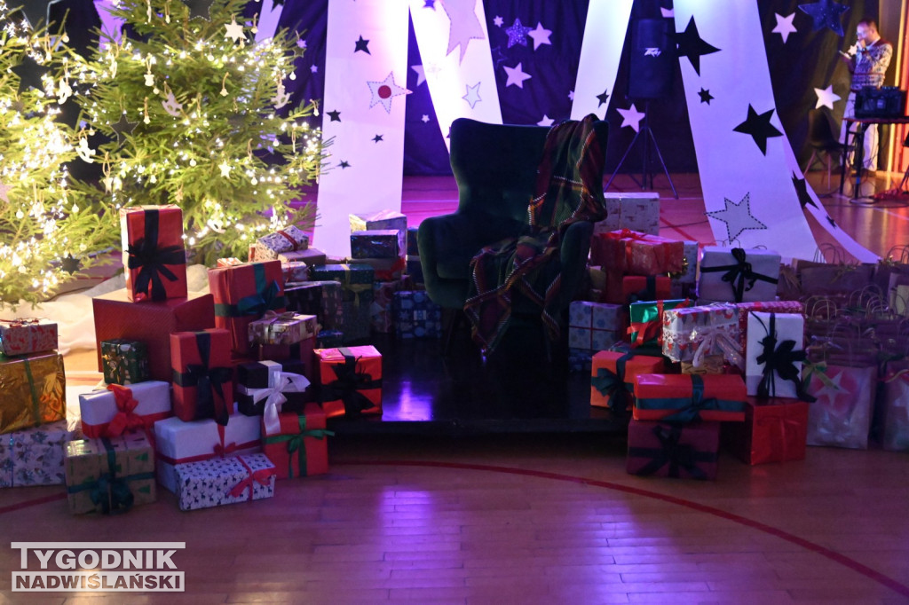 Mikołajkowy konkurs w Małym Księciu w Tarnobrzegu