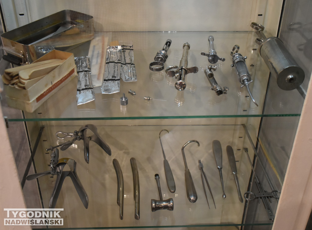 Wystawa poświęcona służbie zdrowia