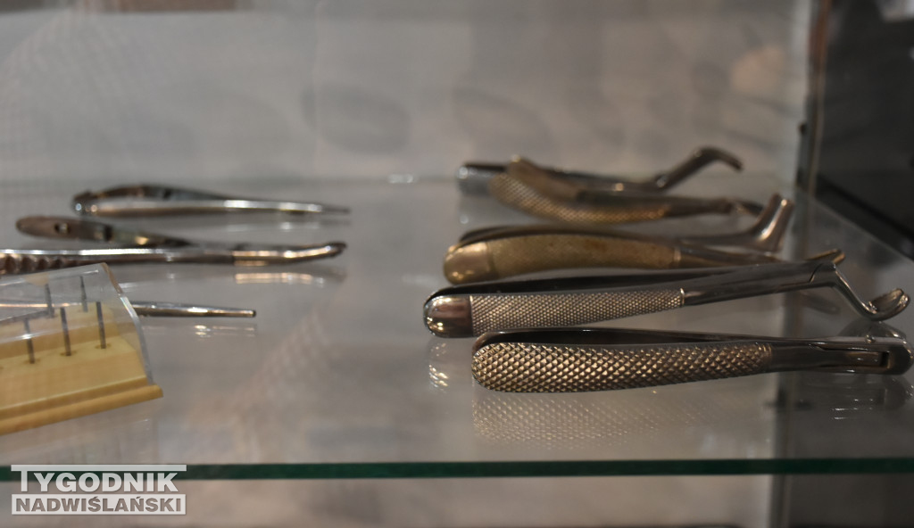 Wystawa poświęcona służbie zdrowia