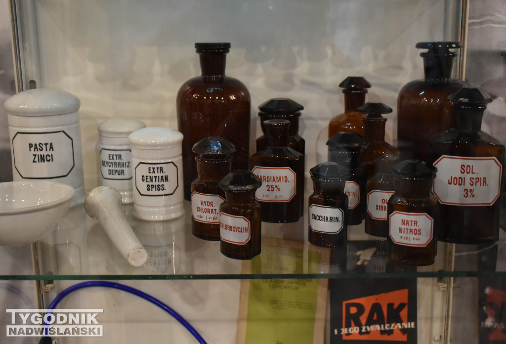 Wystawa poświęcona służbie zdrowia