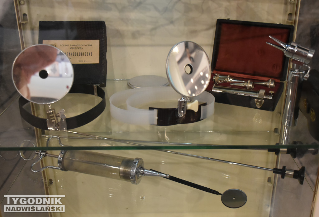 Wystawa poświęcona służbie zdrowia