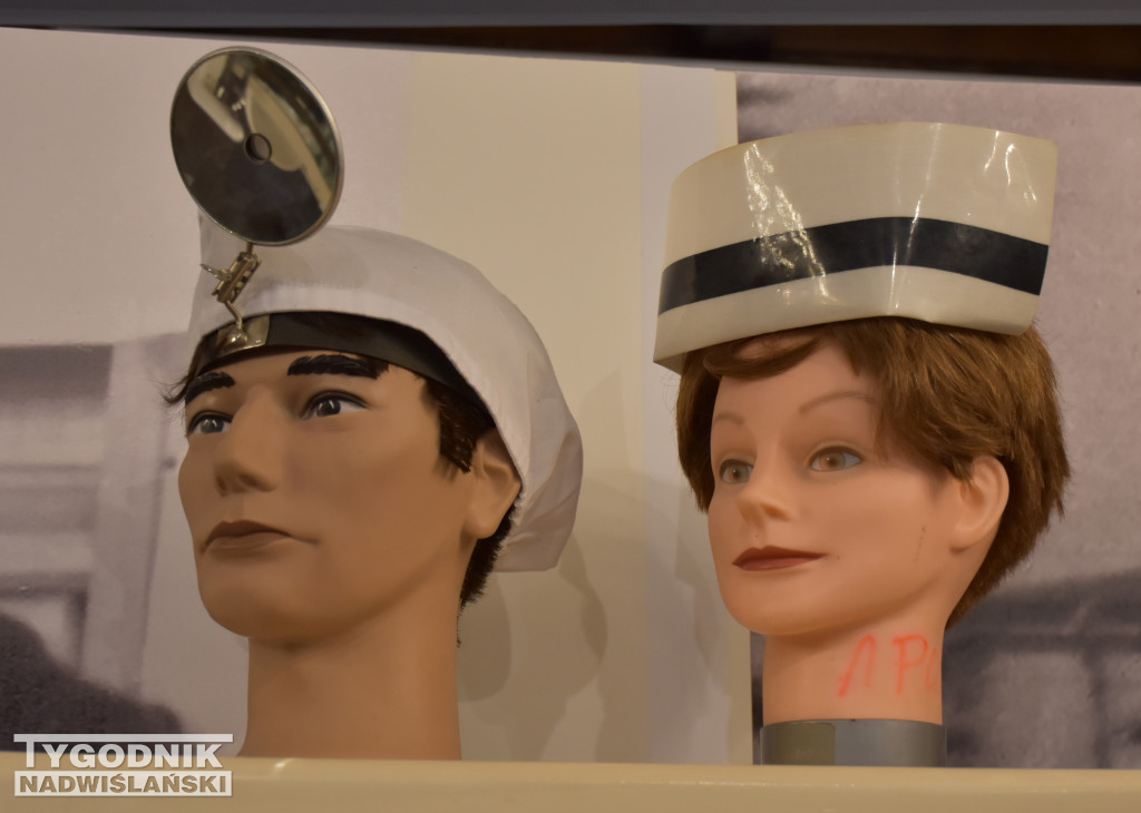 Wystawa poświęcona służbie zdrowia