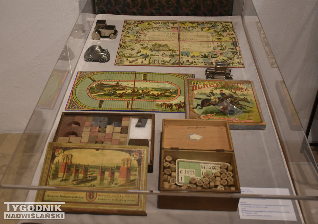 Wystawa o Bożym Narodzeniu w Domu Długosza