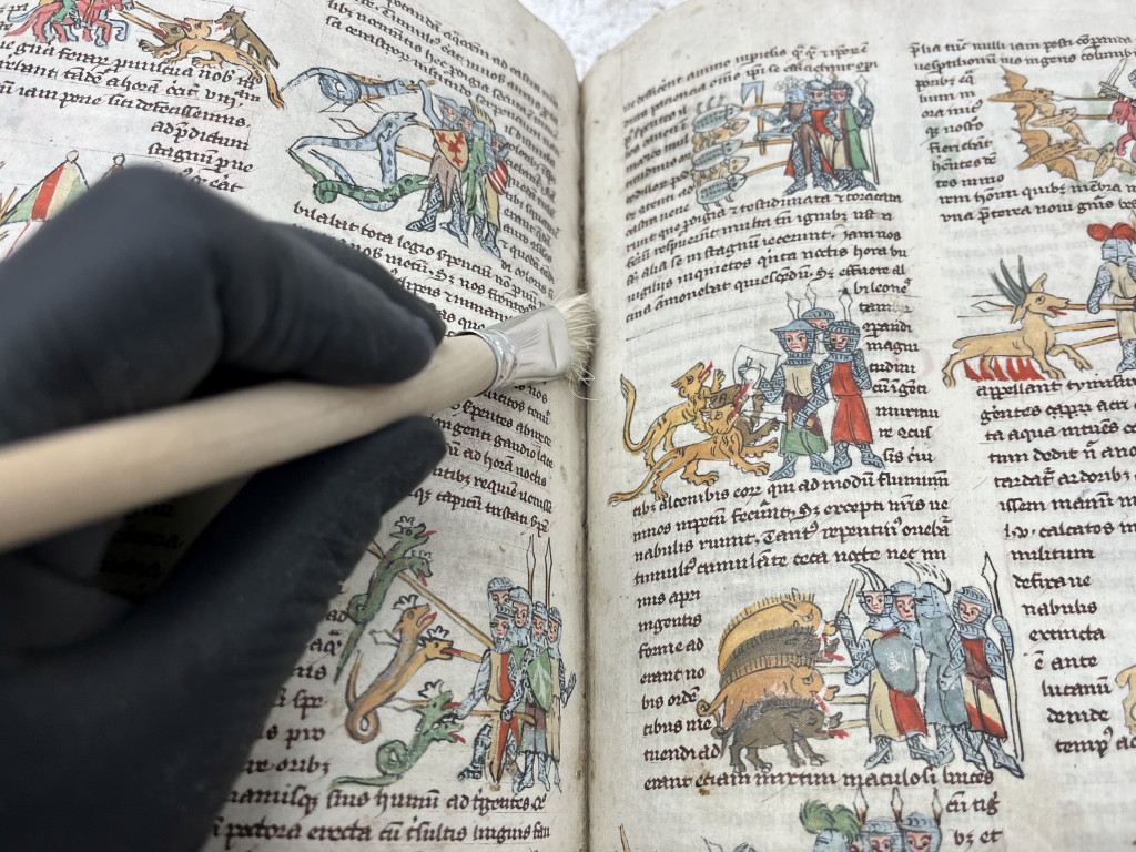 Konserwacja rękopisów Biblioteki Diecezjalnej