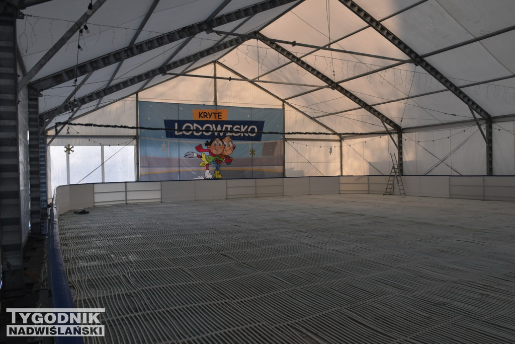 Lodowisko w Tarnobrzegu - stan na 19.12.2025 r.