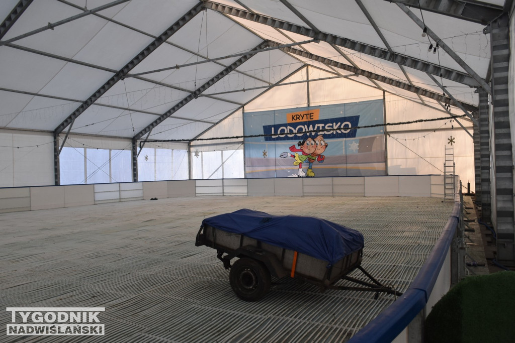 Lodowisko w Tarnobrzegu - stan na 19.12.2025 r.