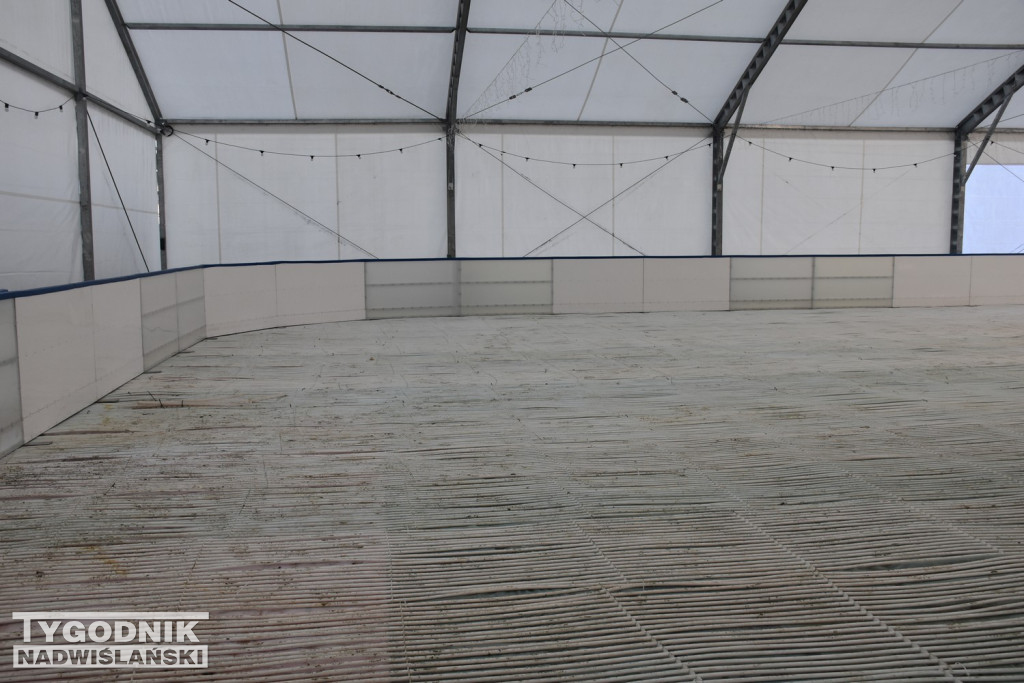 Lodowisko w Tarnobrzegu - stan na 19.12.2025 r.