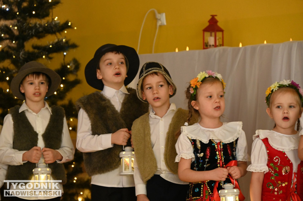 Jasełka w Przedszkolu nr 12 w Tarnobrzegu