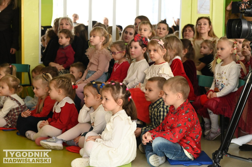 Jasełka w Przedszkolu nr 12 w Tarnobrzegu