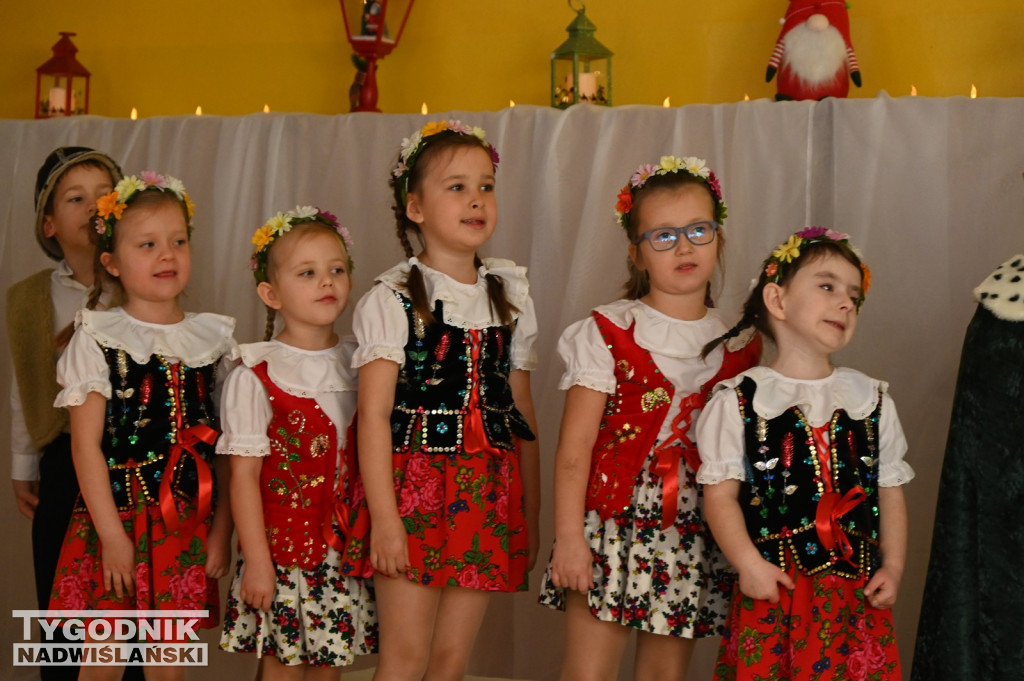 Jasełka w Przedszkolu nr 12 w Tarnobrzegu