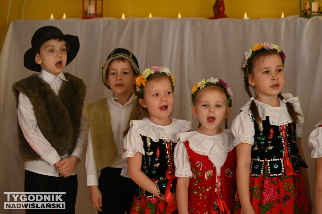 Jasełka w Przedszkolu nr 12 w Tarnobrzegu