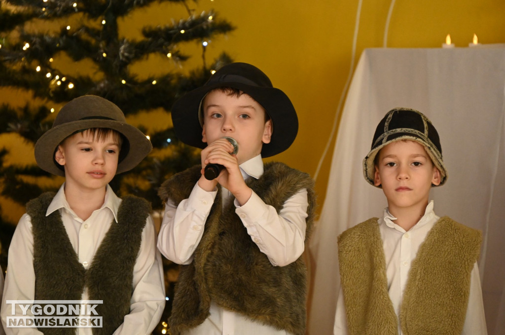 Jasełka w Przedszkolu nr 12 w Tarnobrzegu