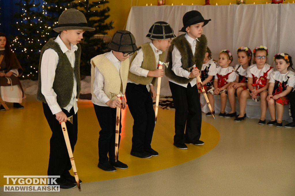 Jasełka w Przedszkolu nr 12 w Tarnobrzegu