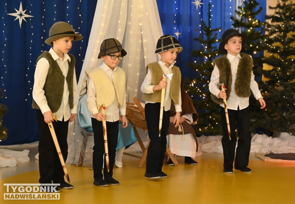 Jasełka w Przedszkolu nr 12 w Tarnobrzegu