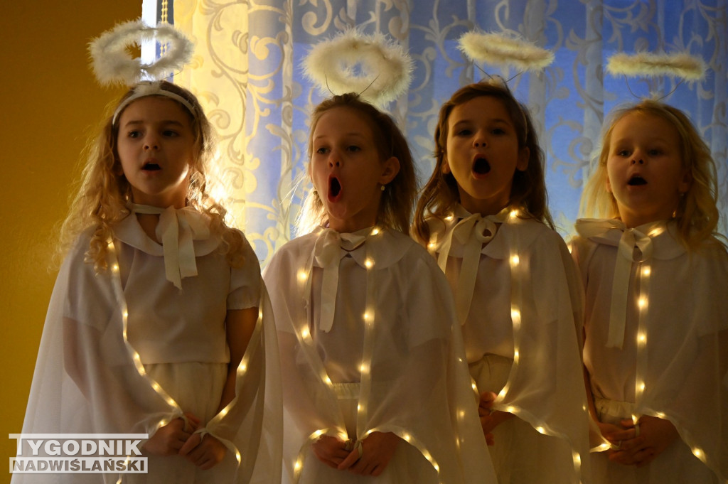 Jasełka w Przedszkolu nr 12 w Tarnobrzegu